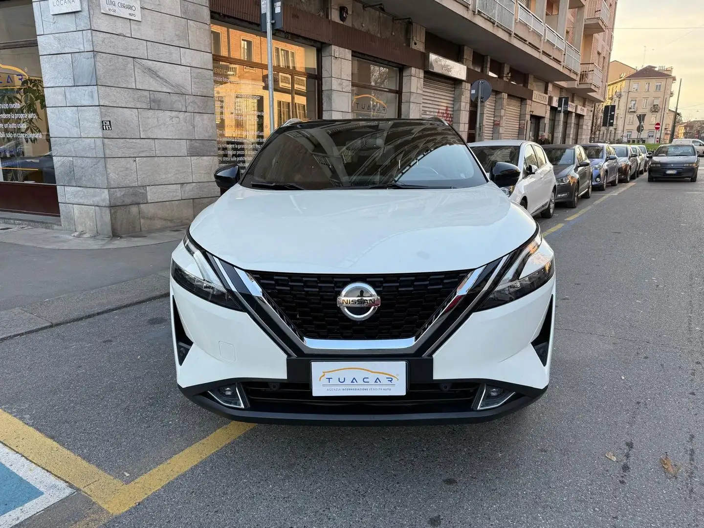 Nissan Qashqai Tekna+ 1.3 DIG-T MHEV Bianco - 2