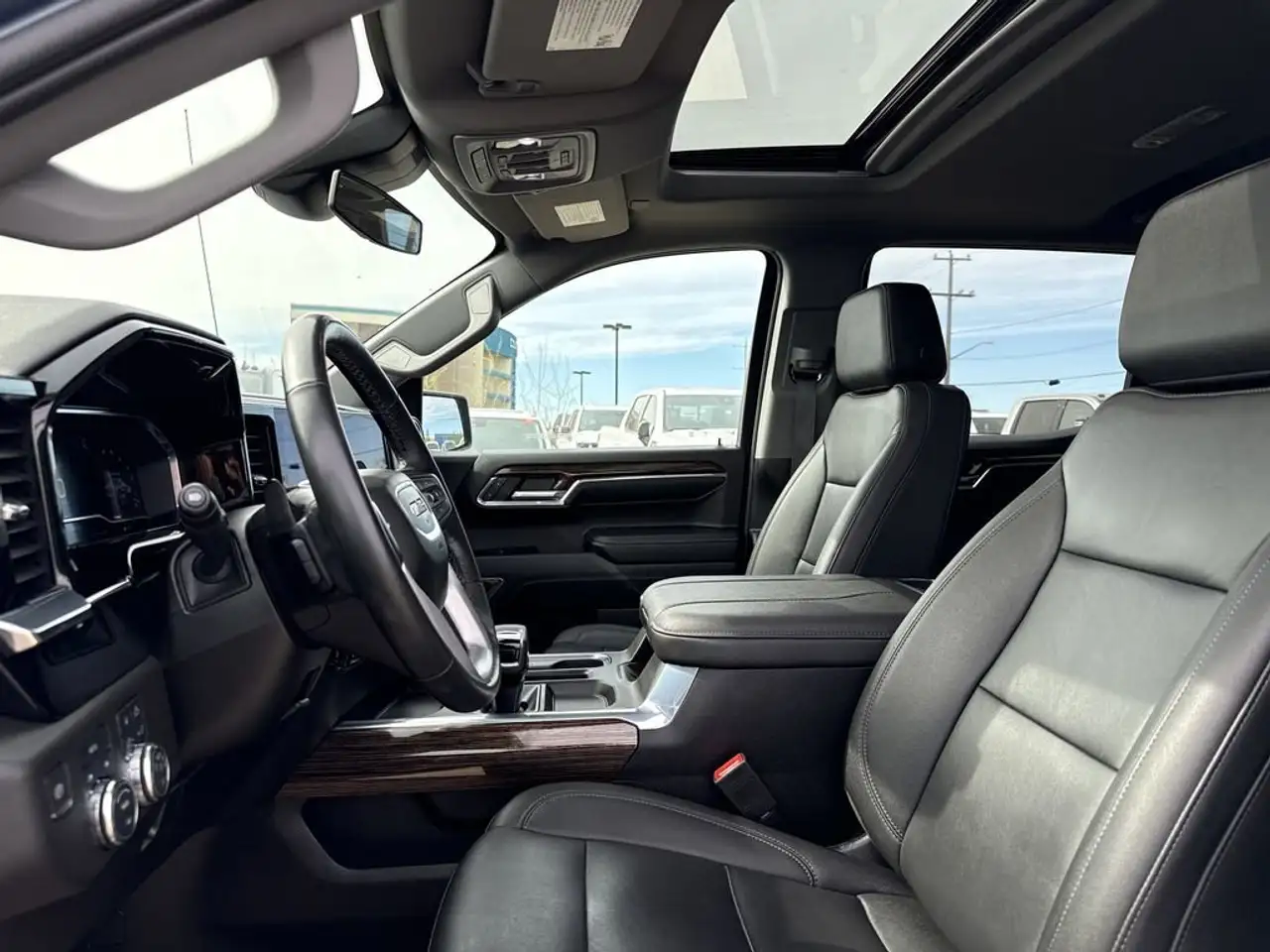 GMC Sierra 1500 снимка GMC Sierra 1500