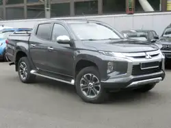 Mitsubishi L200 2.2 Euro 6d Temp Doppelkabine 4 WD Automatik/ Navigationssystem, Klima, Ledersitze, Sitzheizung, Telefon, AHK, LMF 18"