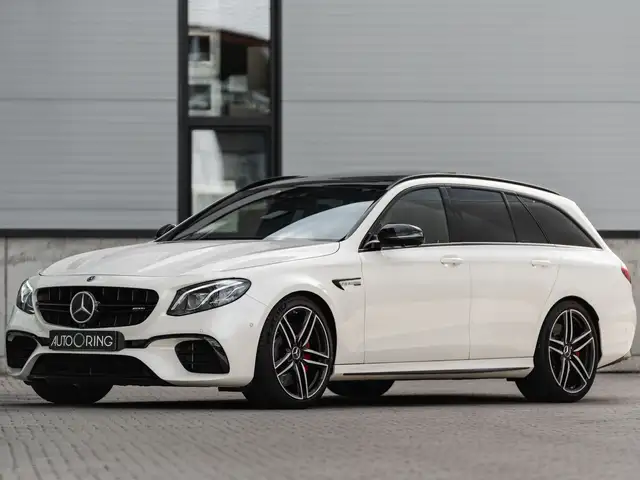 Mercedes-Benz E 63 AMG Mercedes-Benz E 63 S AMG T