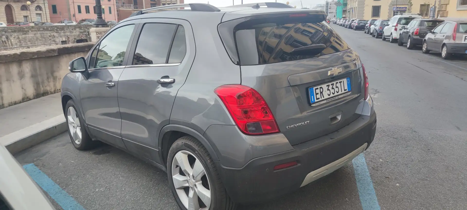 Chevrolet Trax Trax 1.7 LTZ fwd 130cv auto srebrna - 2