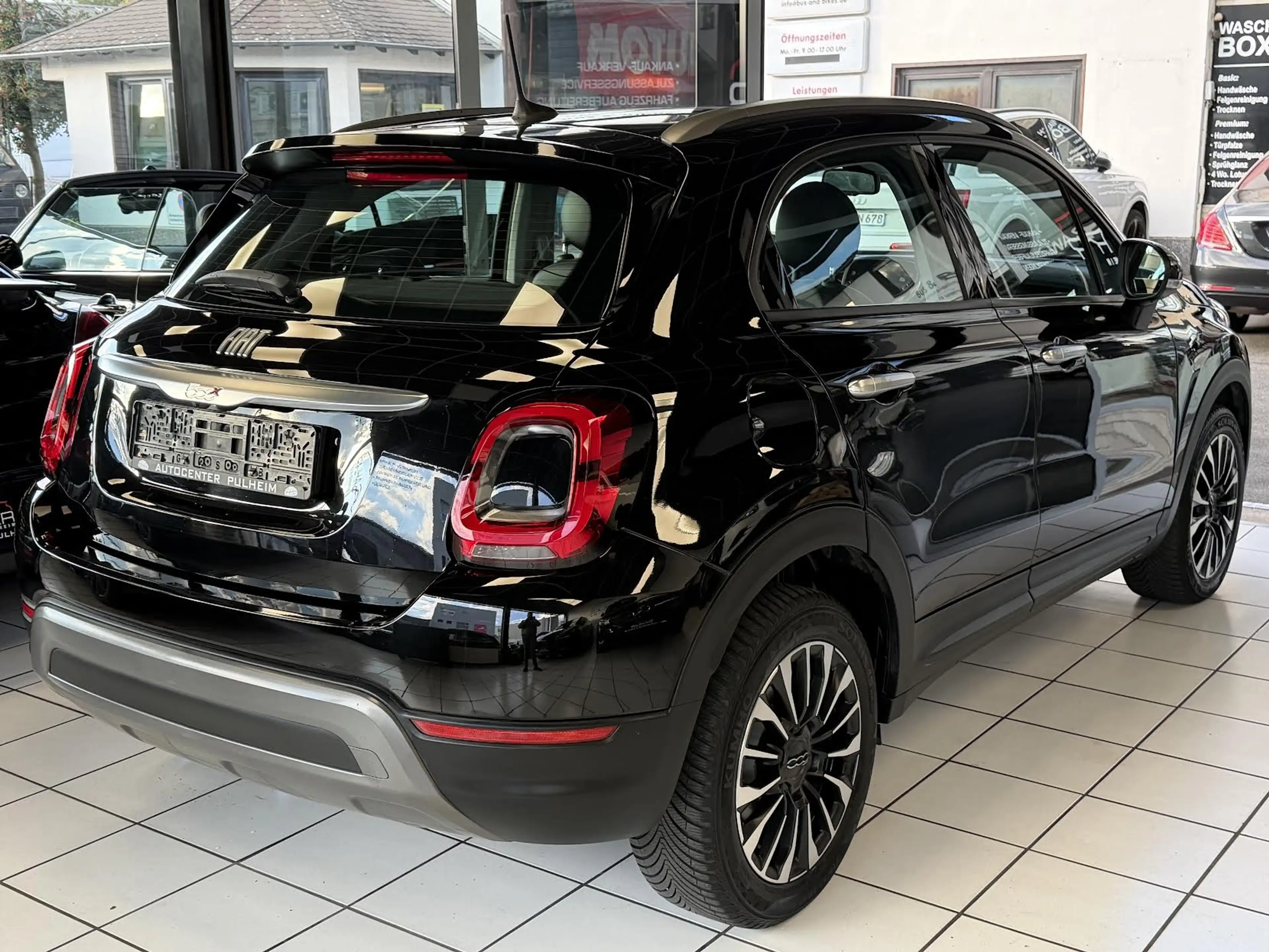 Fiat 500X Cross°KAMERA°APPLE CARPLAY°KLIMAAUT°STZHG°WENIG KM° — photo 5