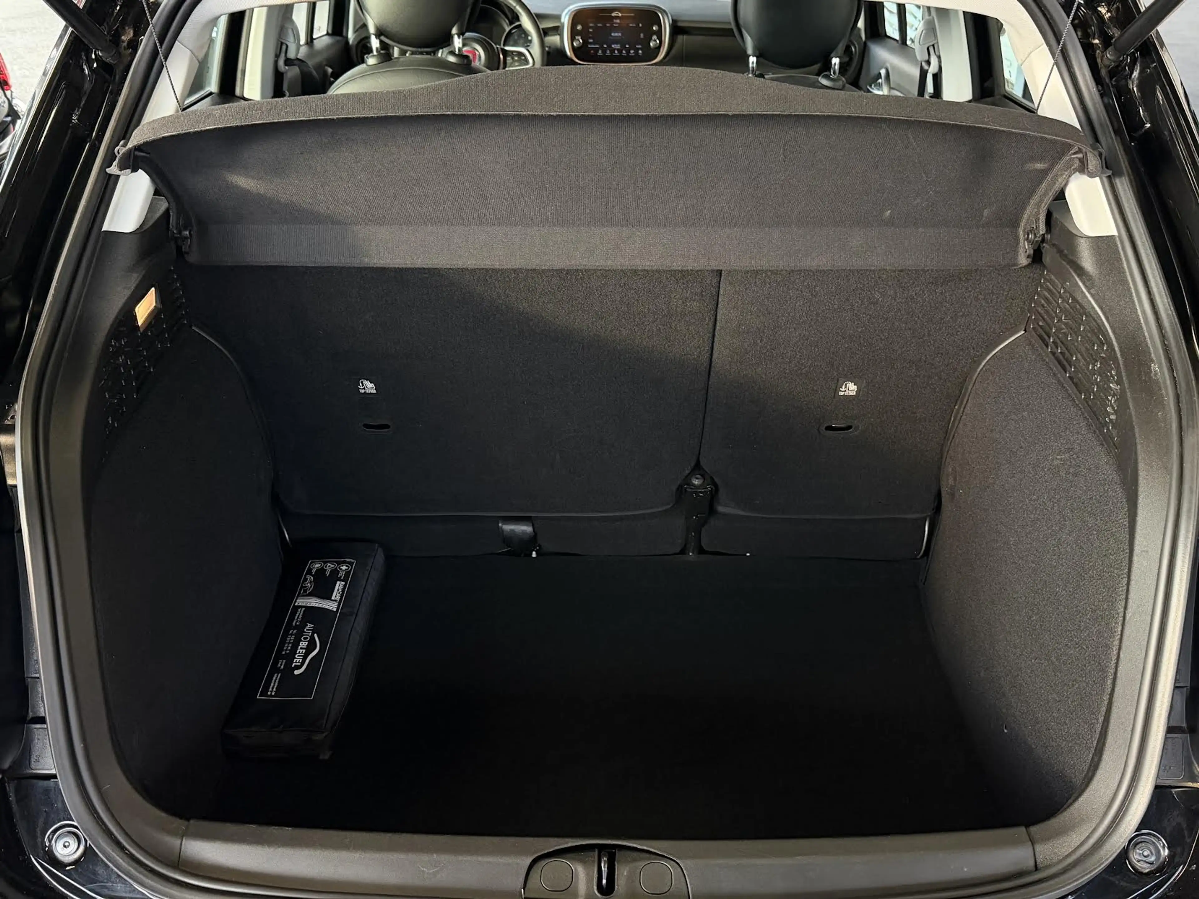 Fiat 500X Cross°KAMERA°APPLE CARPLAY°KLIMAAUT°STZHG°WENIG KM° — photo 15