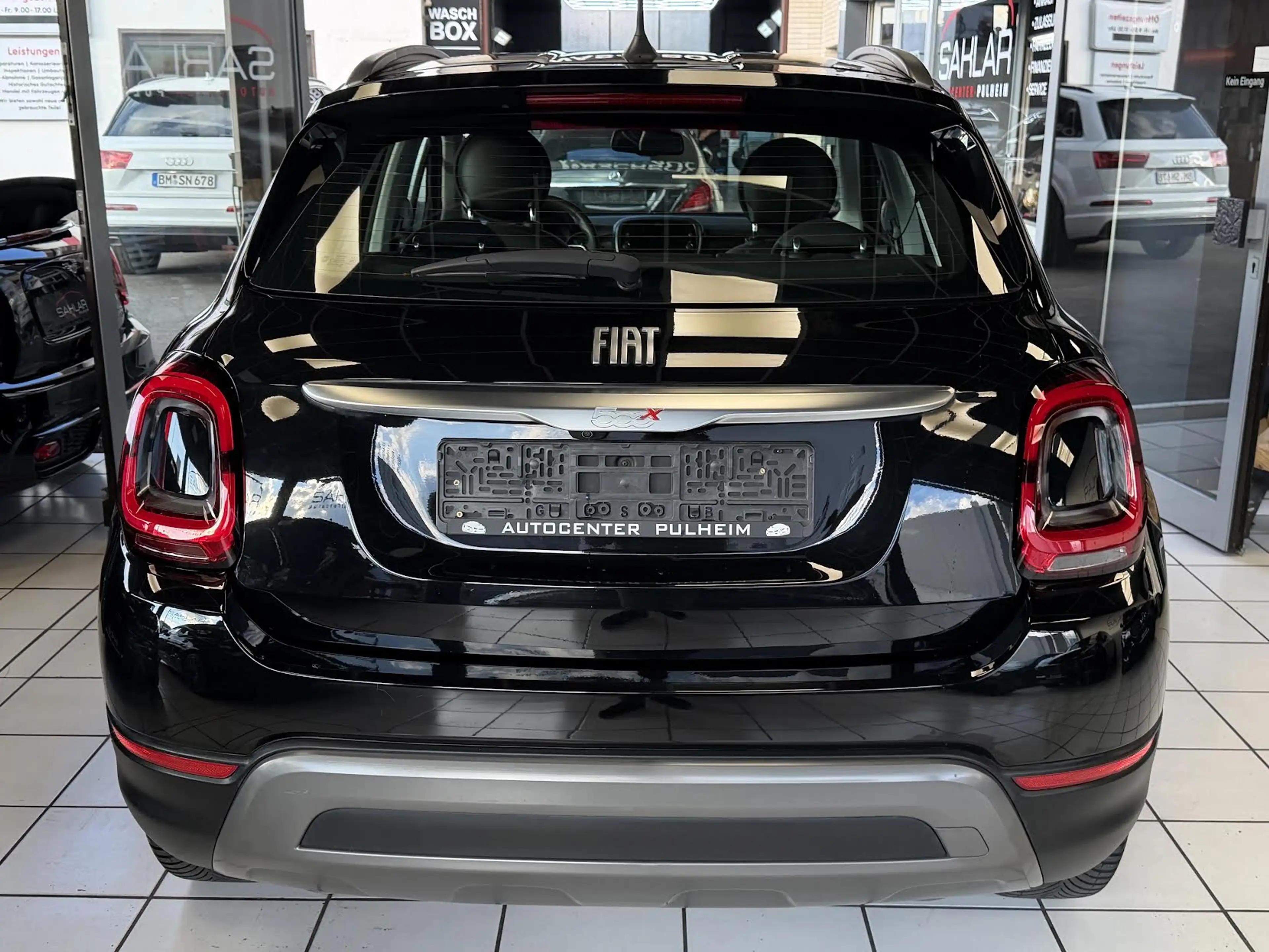 Fiat 500X Cross°KAMERA°APPLE CARPLAY°KLIMAAUT°STZHG°WENIG KM° — photo 6