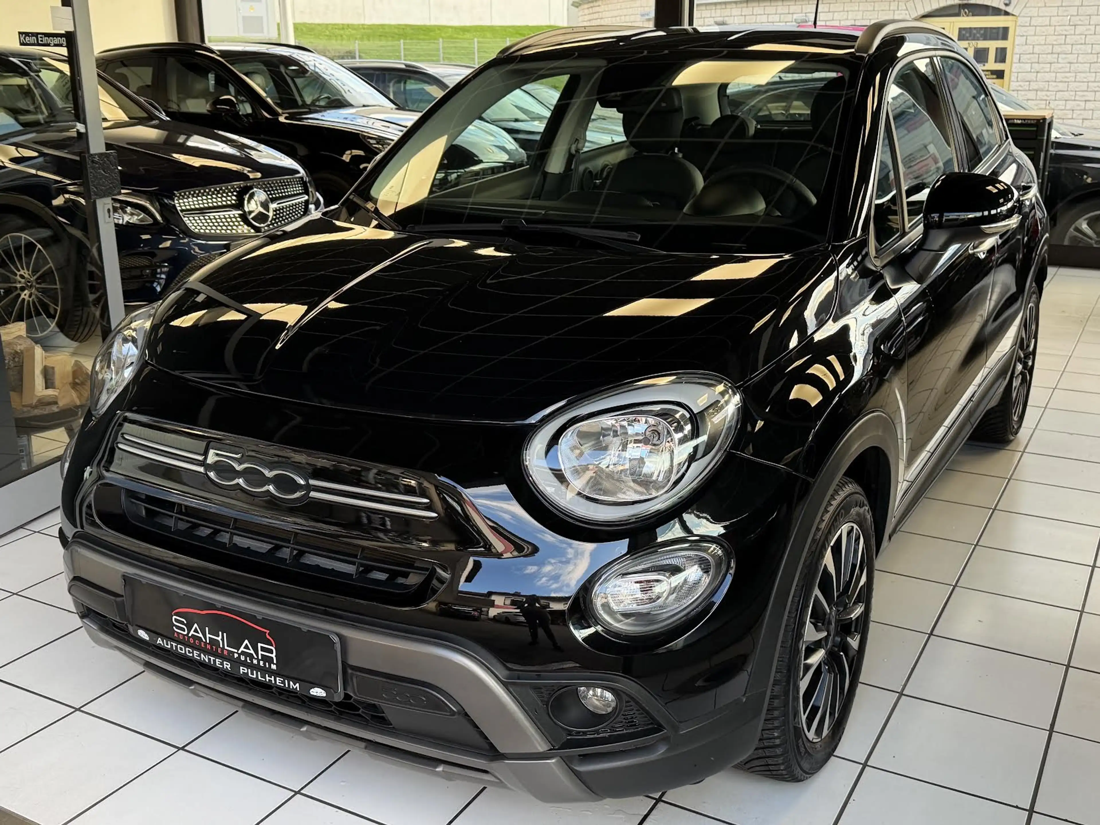 Fiat 500X Cross°KAMERA°APPLE CARPLAY°KLIMAAUT°STZHG°WENIG KM° — photo 2