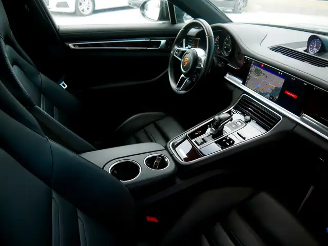 Porsche Panamera 2.9 4 E-Hybrid *Sport Chrono - Massage Sitze* Ansicht 12