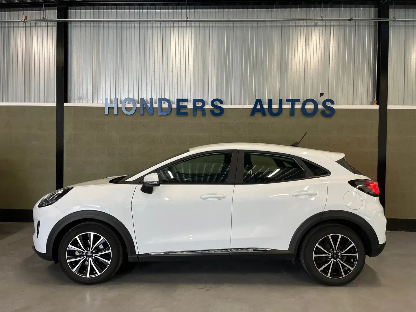 Ford Puma 1.5 TDCI Titanium DIESEL I UNIEK I CARPLAY I WINTE Bianco - 2