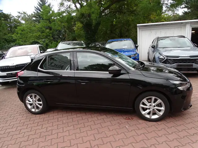 Opel Corsa view 3