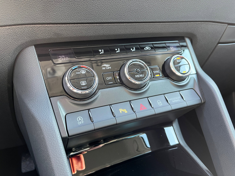 Skoda Karoq AUTOMAAT*115PK*GPS*CARPLAY*CAMERA*SENSOREN — photo 12