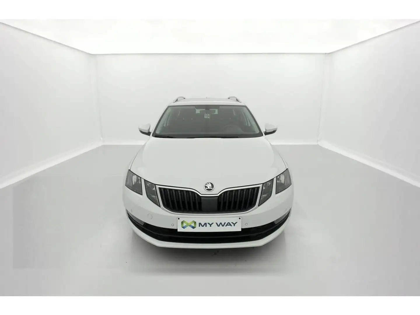 Skoda Octavia Octavia Combi Ambition 1,0 TSI 85 kW 6-speed mech. Gris - 2
