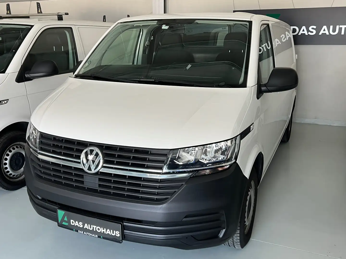 Volkswagen T6.1 Transporter lang FWD Weiß - 1
