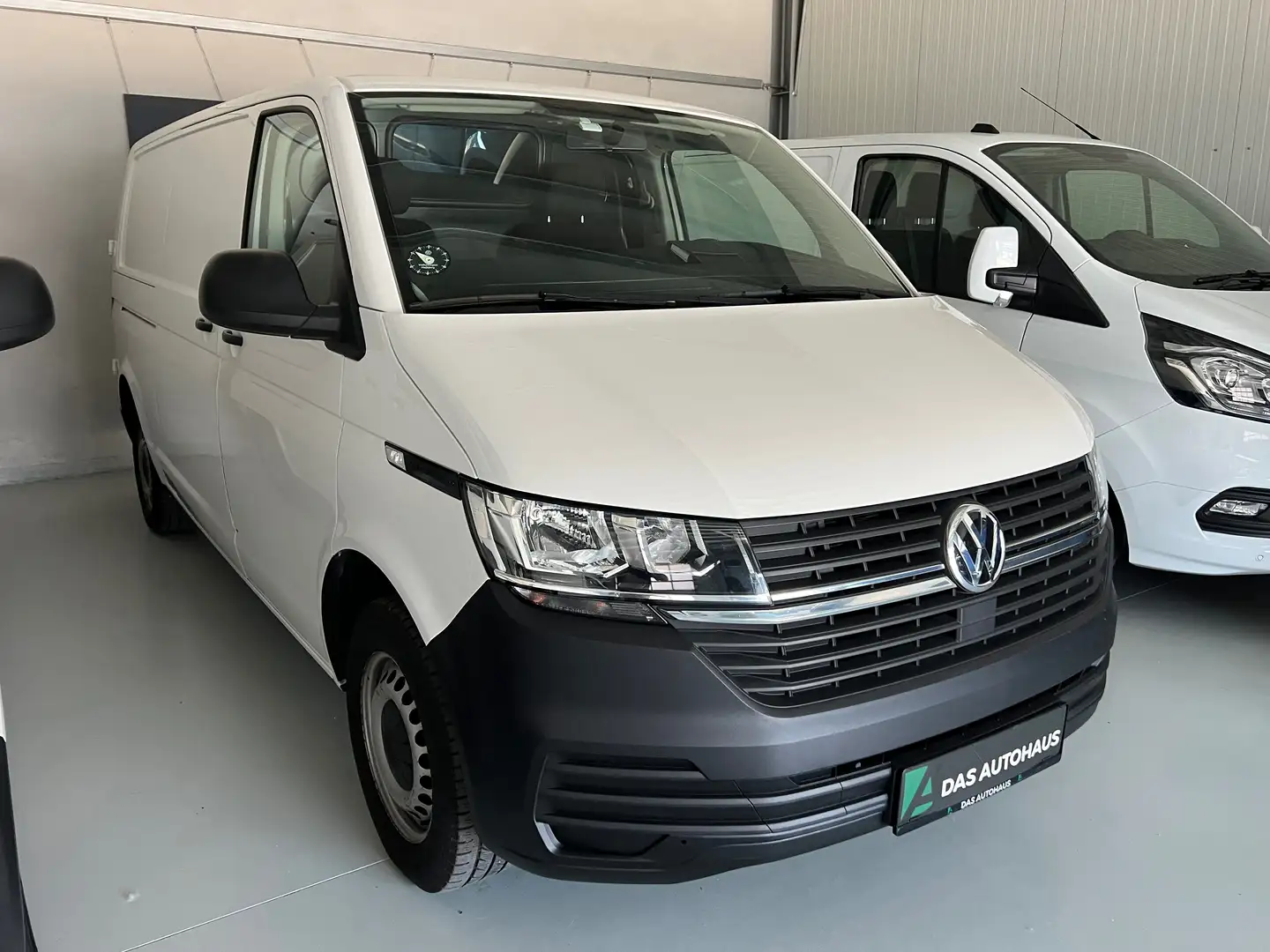Volkswagen T6.1 Transporter lang FWD Weiß - 2