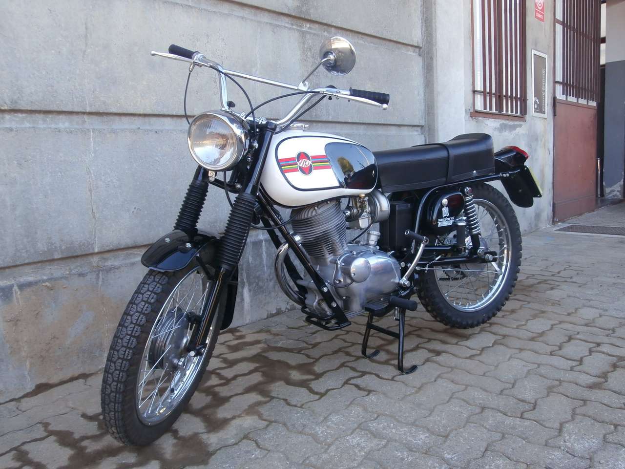 Gilera Others 124 SEI GIORNI