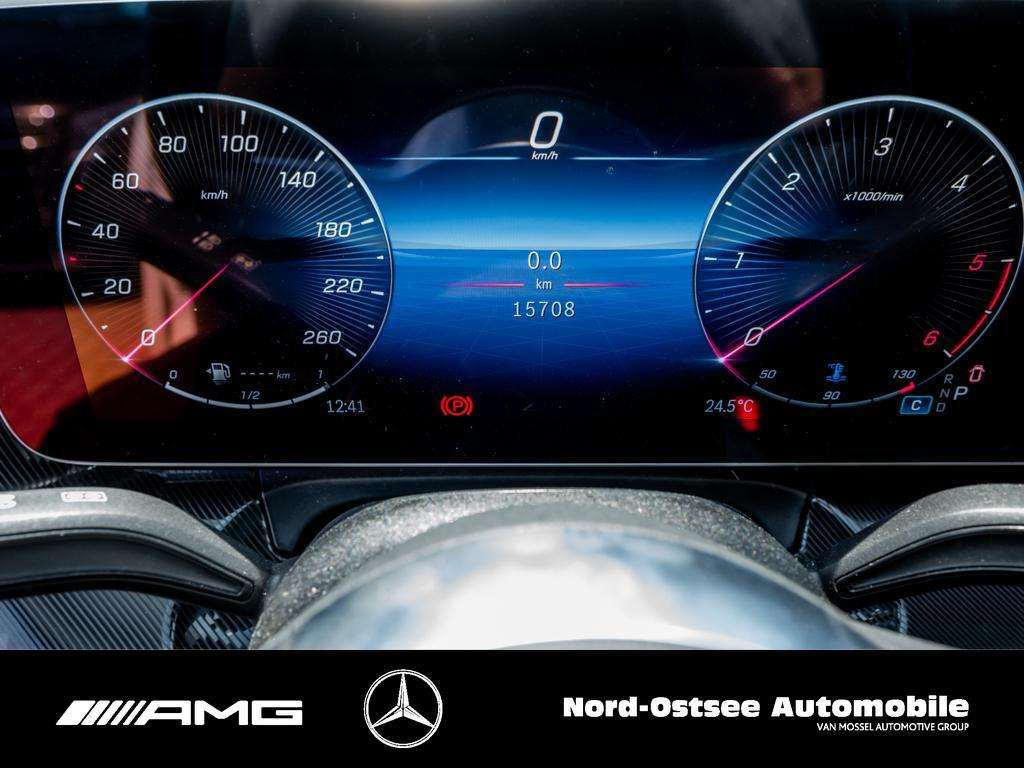 Mercedes-Benz V 220