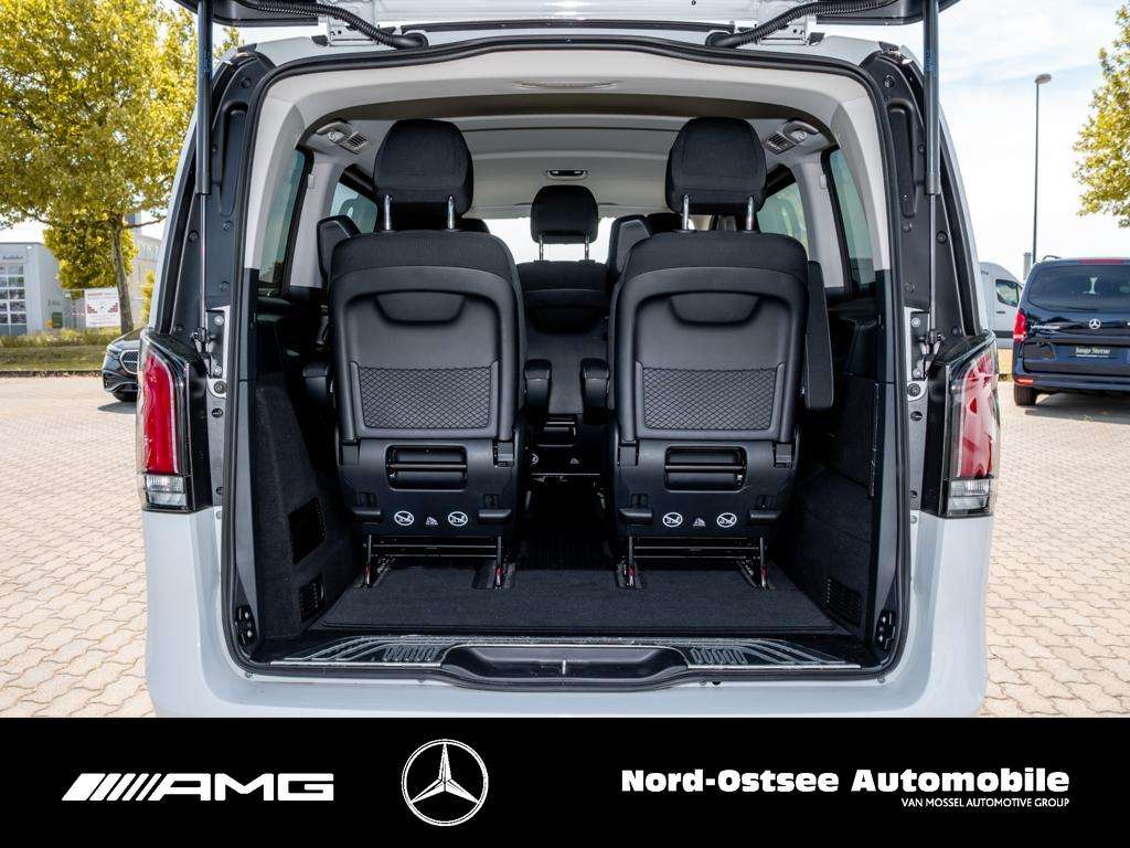 Mercedes-Benz V 220