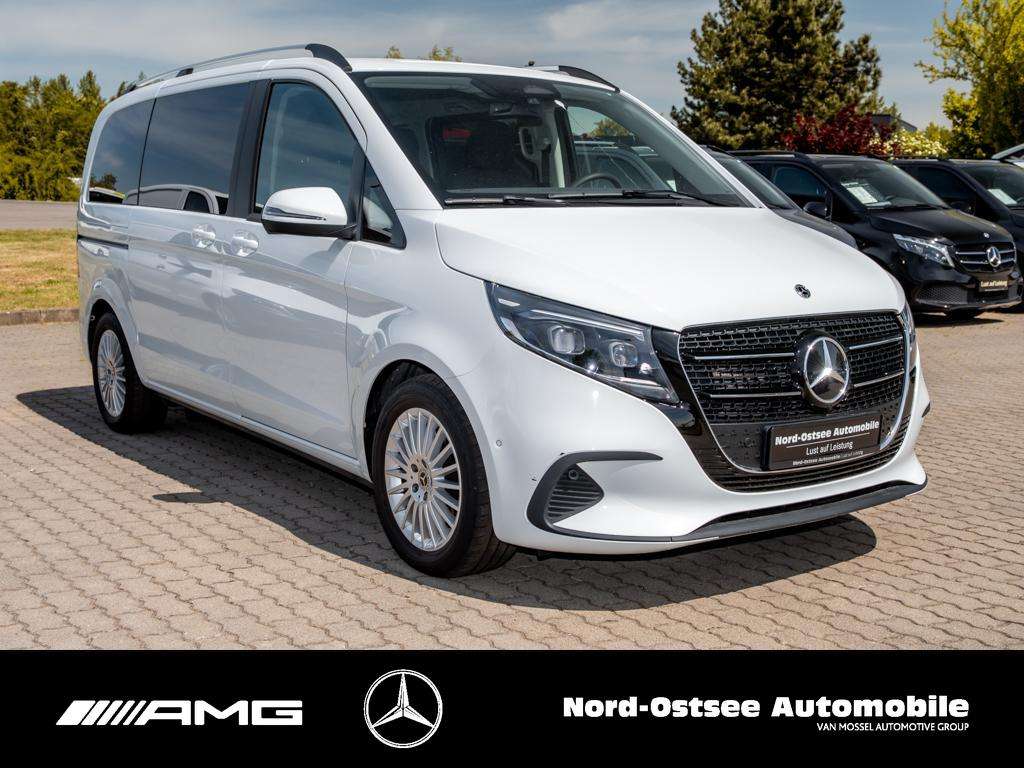 Mercedes-Benz V 220