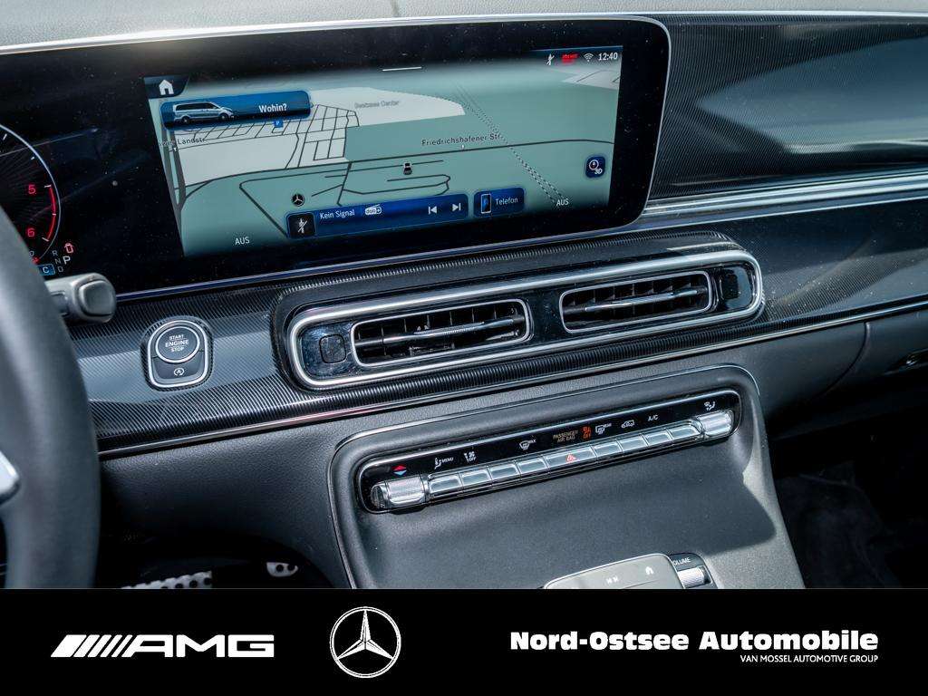 Mercedes-Benz V 220