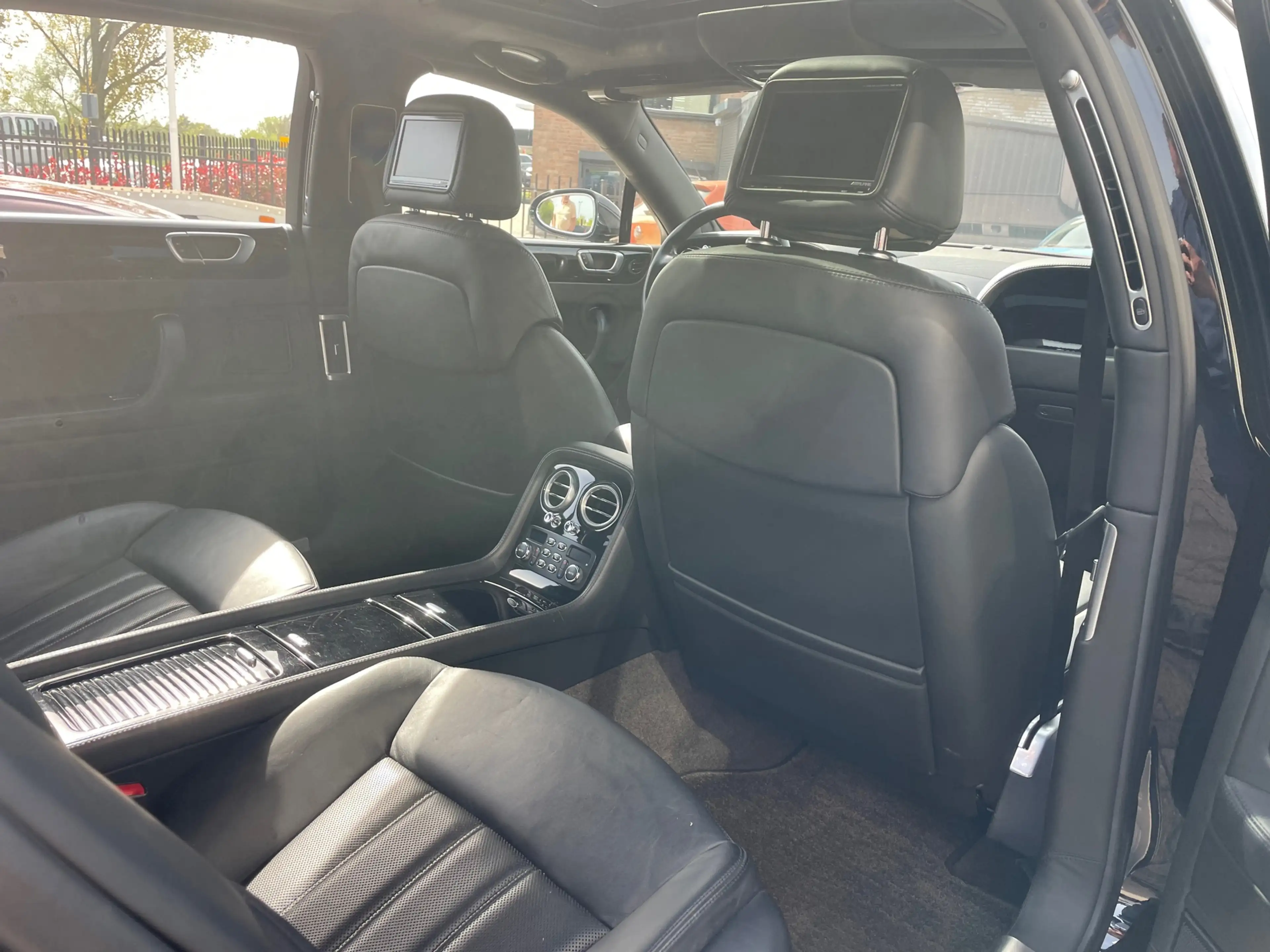 Bentley Flying Spur Continental 6.0 W12- NAP- NL auto — photo 15