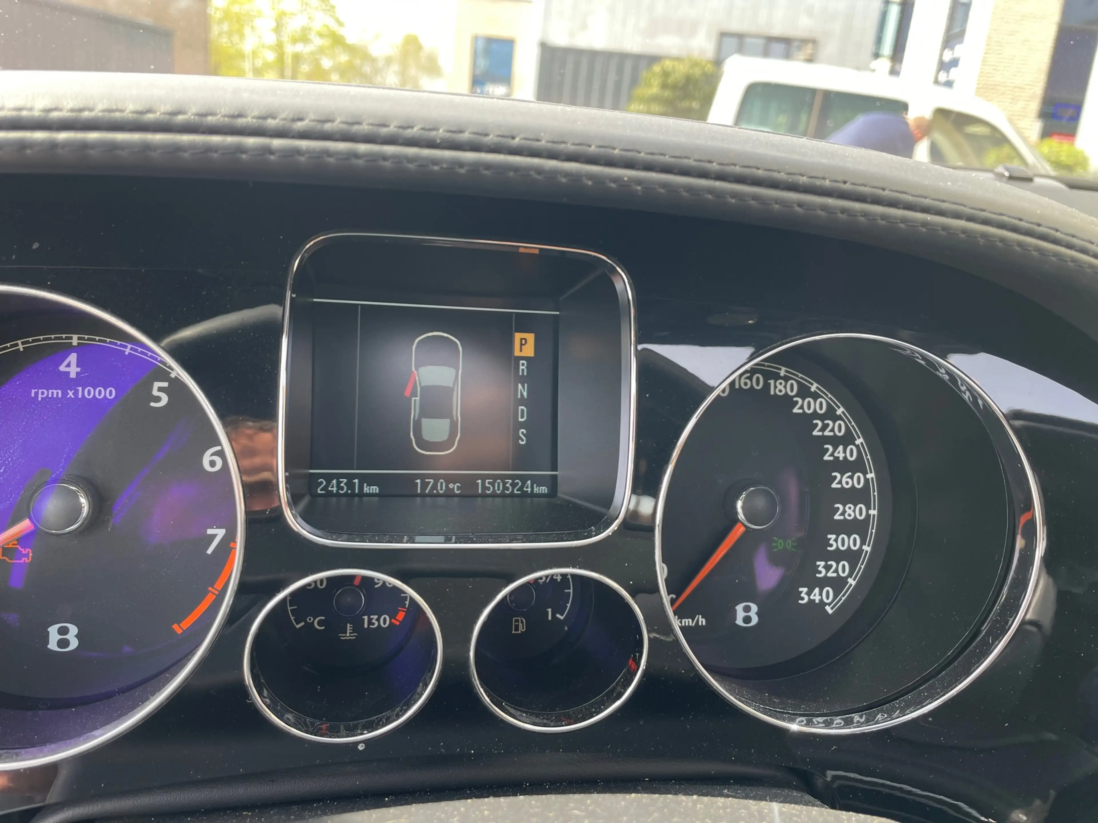 Bentley Flying Spur Continental 6.0 W12- NAP- NL auto — photo 17