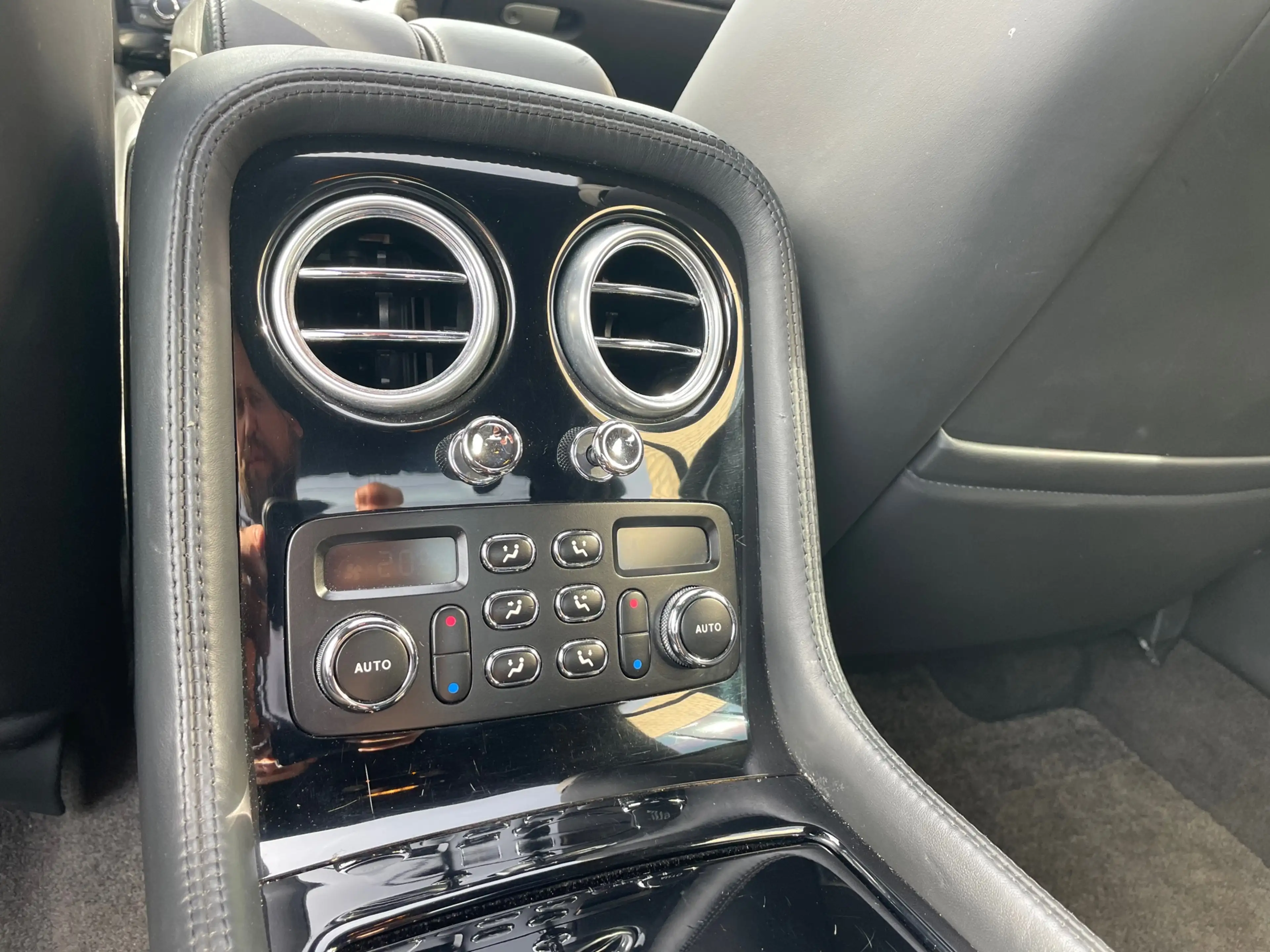 Bentley Flying Spur Continental 6.0 W12- NAP- NL auto — photo 23