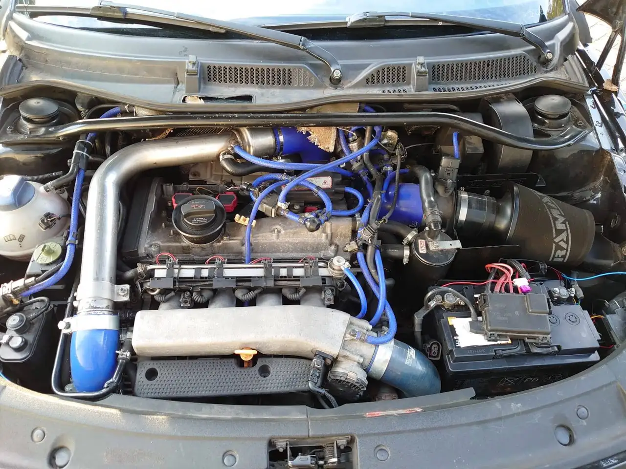 Audi TT 1.8 5V Turbo quattro, foto 10