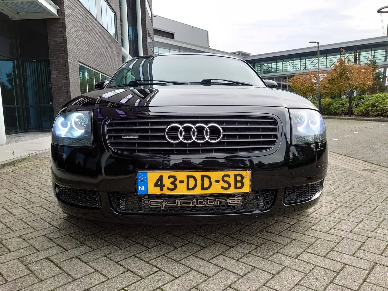 Audi TT 1.8 5V Turbo quattro, foto 4