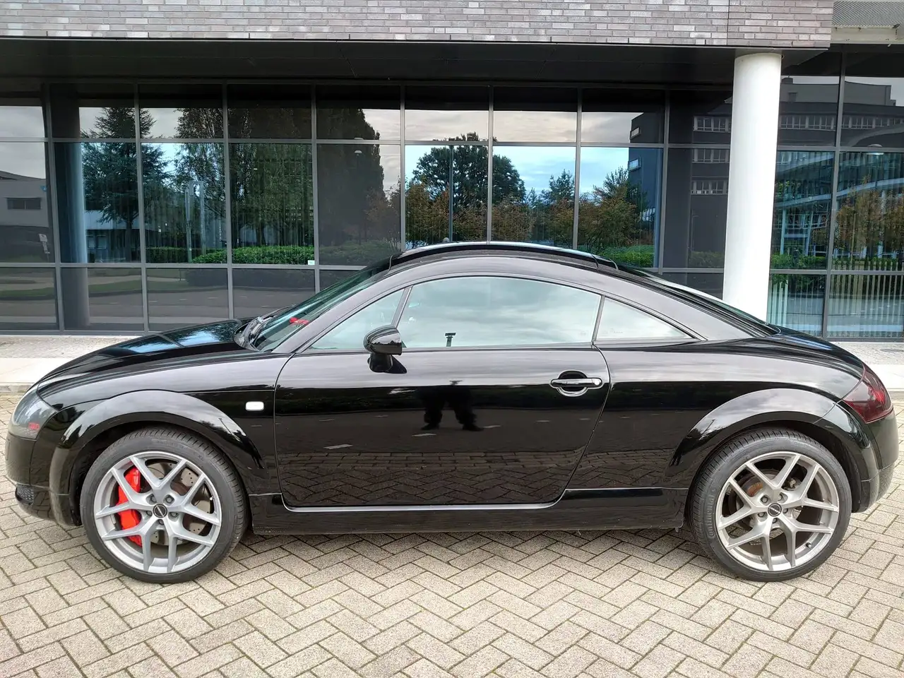 Audi TT 1.8 5V Turbo quattro, foto 5