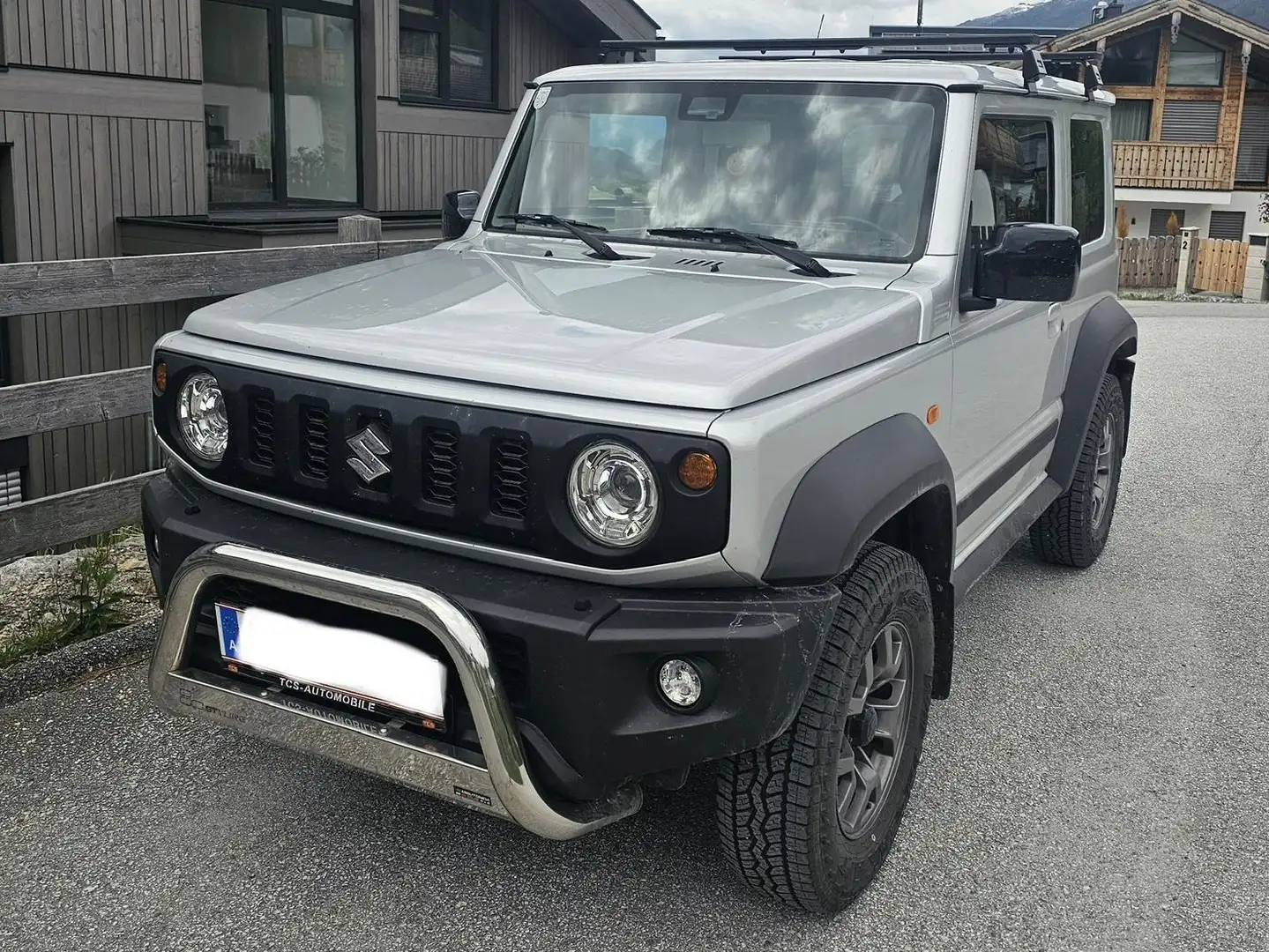 Suzuki Jimny Jimny 1,5 VVT Allgrip Flash Flash Silber - 1