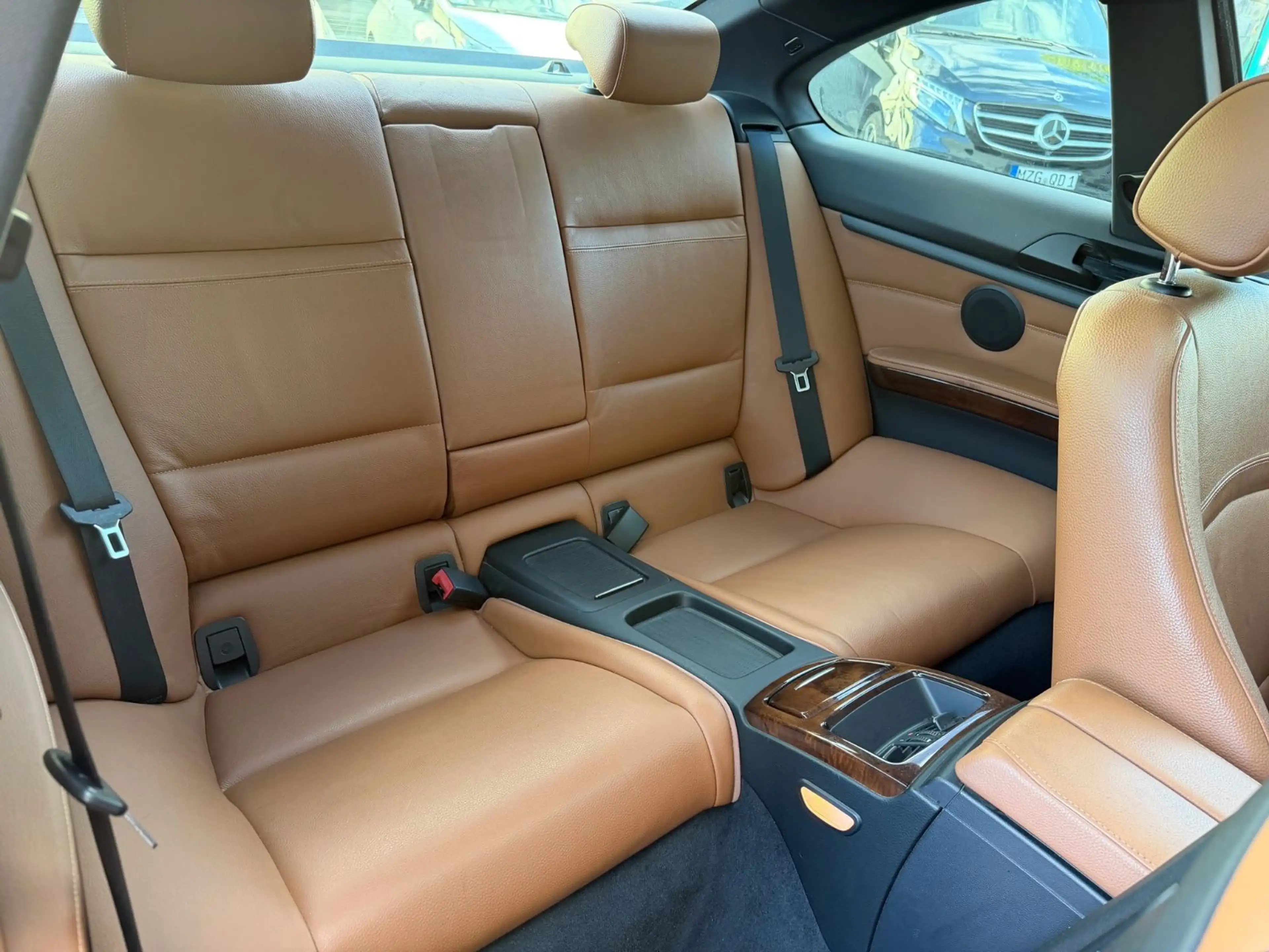 BMW 330 d Coupe M Paket LCI xDrive Shadow Line — photo 11