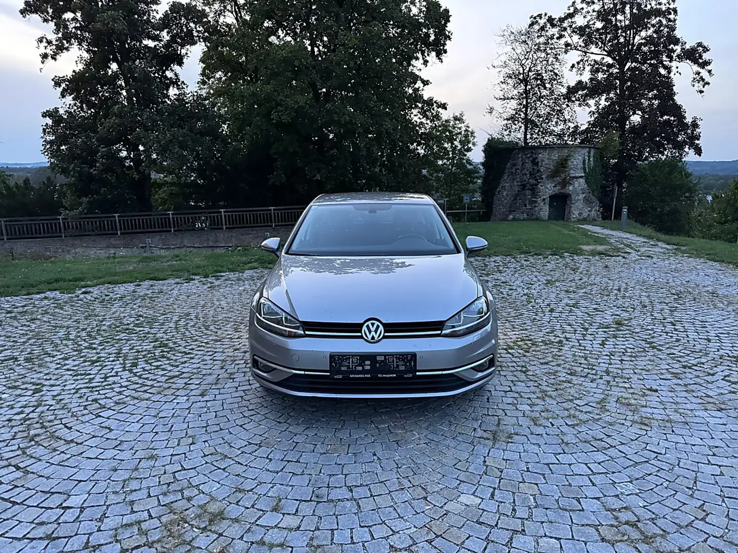 Volkswagen Golf R abbit 40 1,0 TSI Grau - 1
