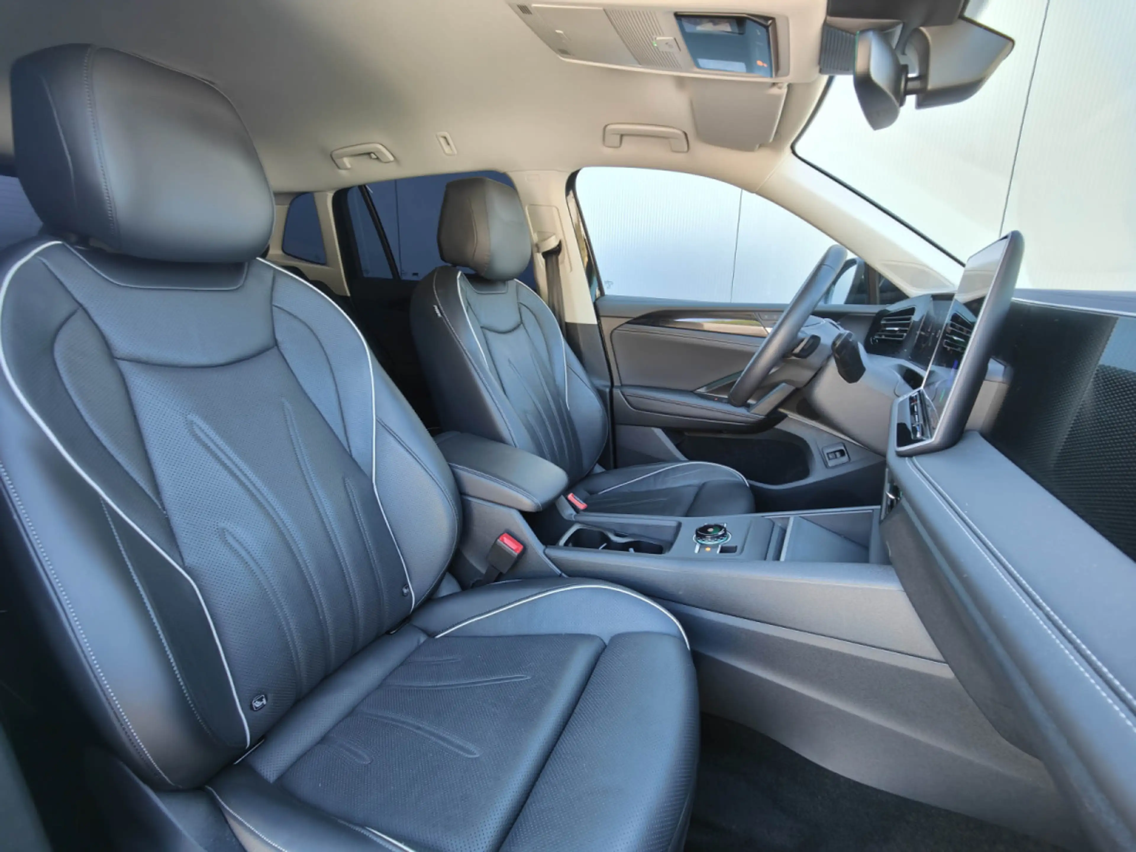 Volkswagen Tiguan 2.0 TDI DSG GPS CARPLAY CAMERA 360 SIEGES CHAUFFAN — photo 8