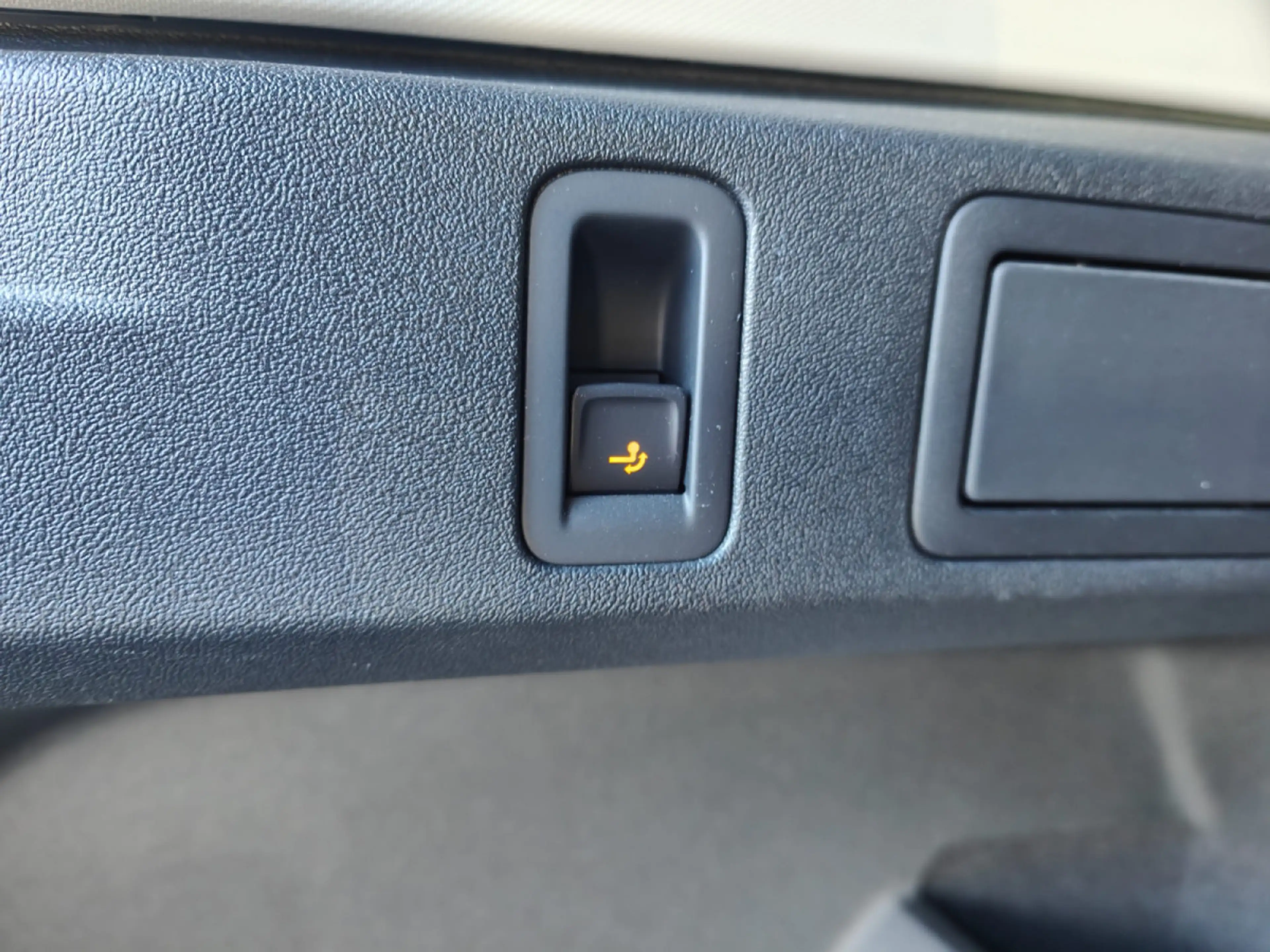 Volkswagen Tiguan 2.0 TDI DSG GPS CARPLAY CAMERA 360 SIEGES CHAUFFAN — photo 12
