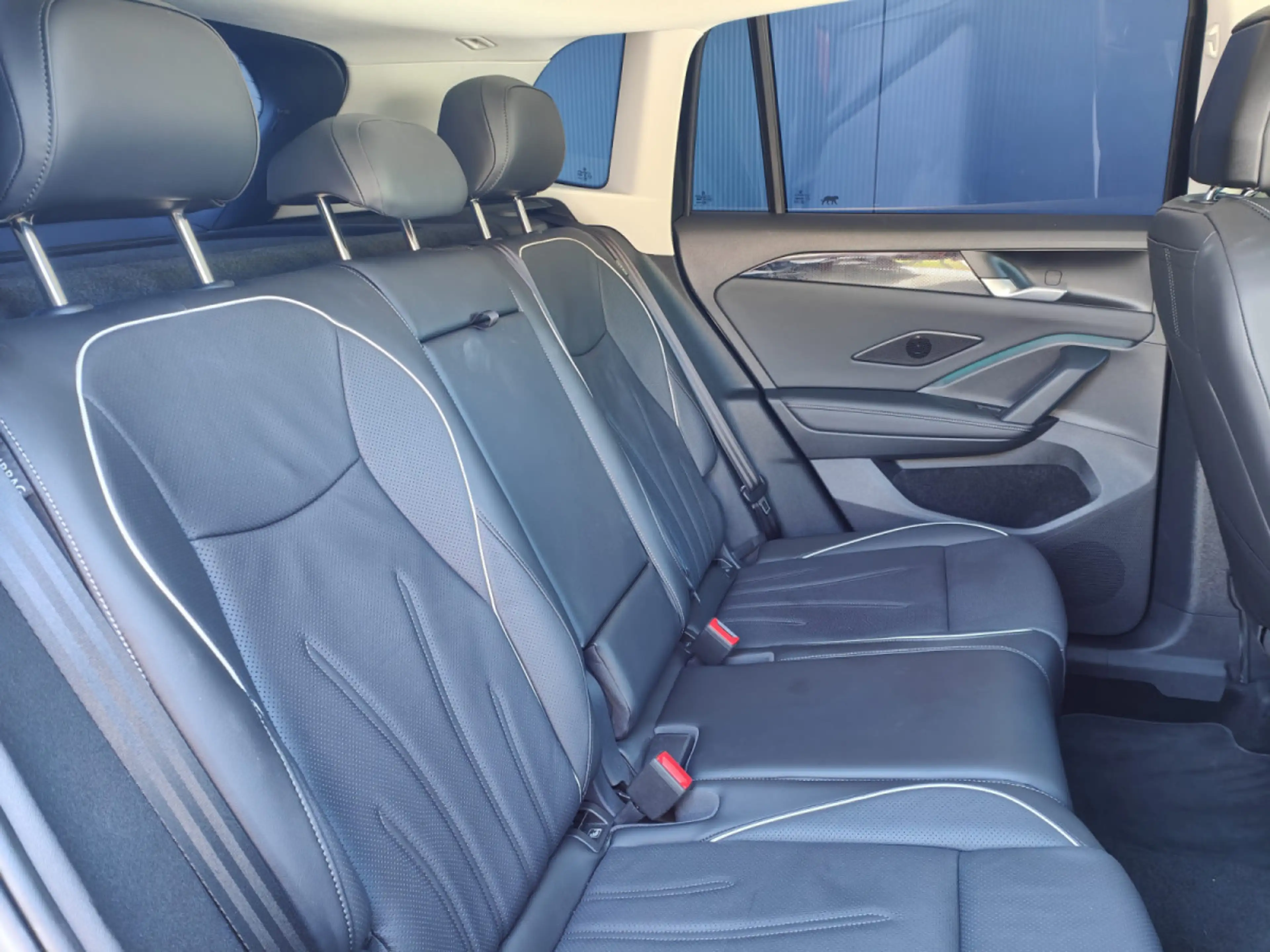 Volkswagen Tiguan 2.0 TDI DSG GPS CARPLAY CAMERA 360 SIEGES CHAUFFAN — photo 9