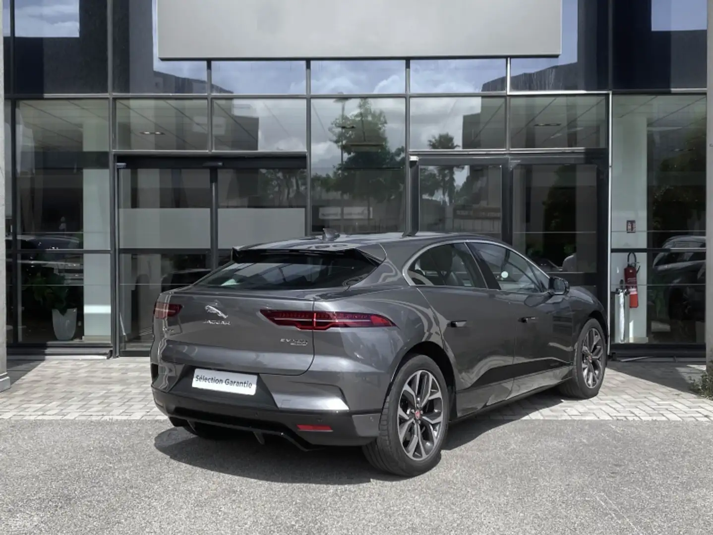 Jaguar I-Pace EV400 SE AWD Grau - 2