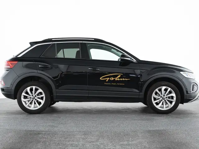 Volkswagen T Roc view 4