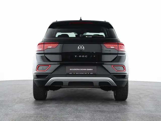 Volkswagen T Roc view 6