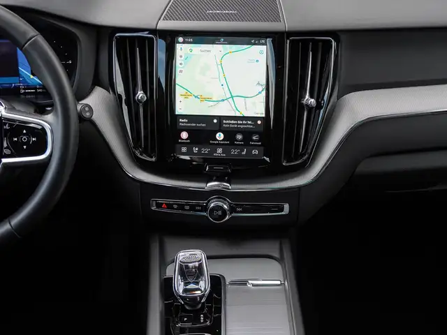 Volvo XC60 view 14