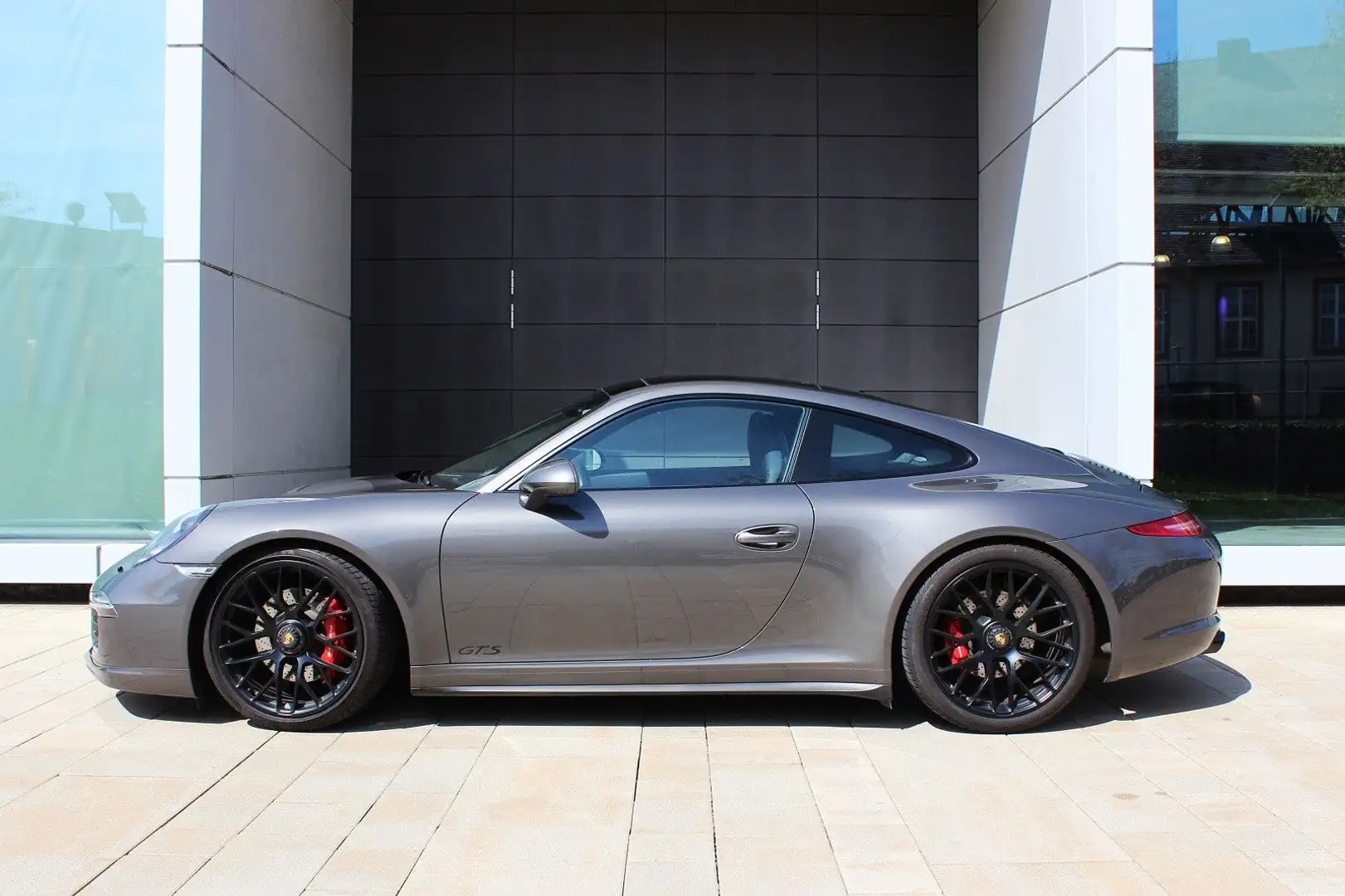 Porsche 991 .1 Carrera 4 GTS PDK | Saugmotor | Achatgrau Grau - 2