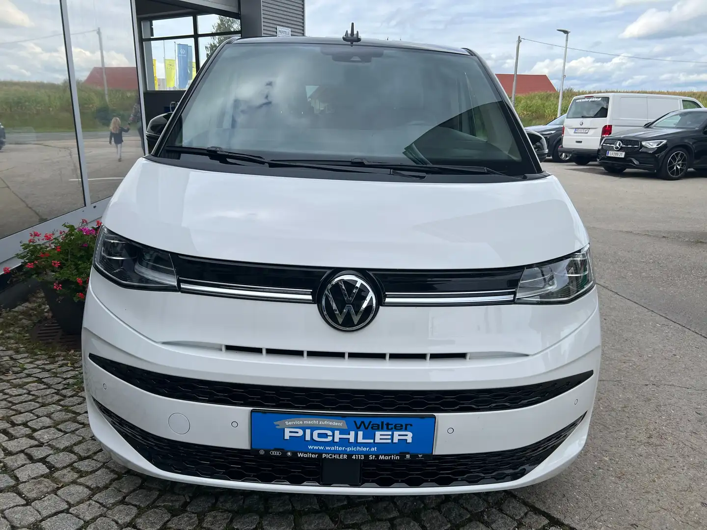Volkswagen T7 Multivan Edition TDI DSG Weiß - 2