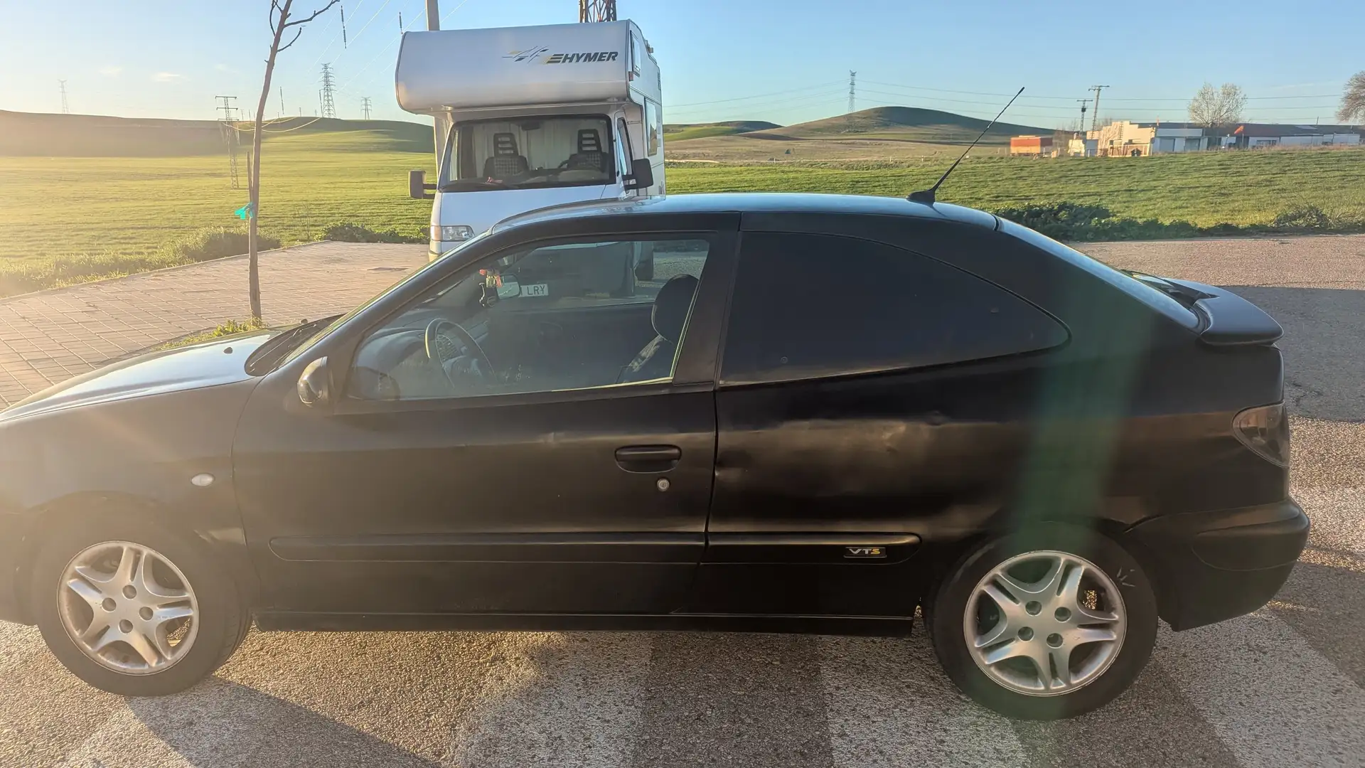 Citroen Xsara Xsara Coupé 2.0HDi Satisfaction Satisfaction Negro - 2