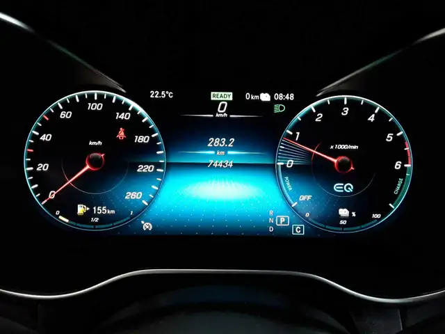 Mercedes-Benz GLC view 11