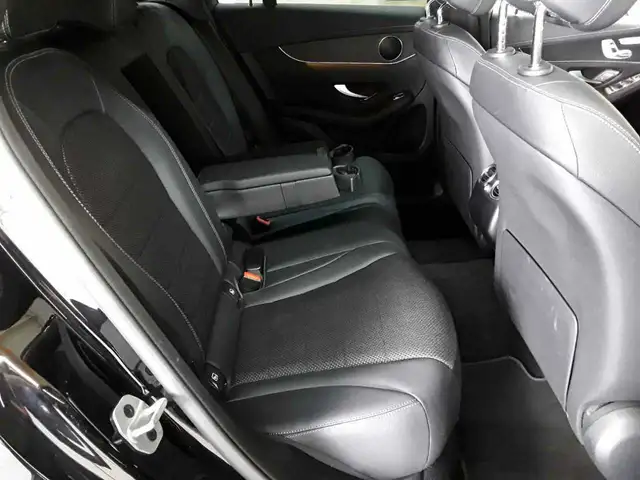 Mercedes-Benz GLC view 14