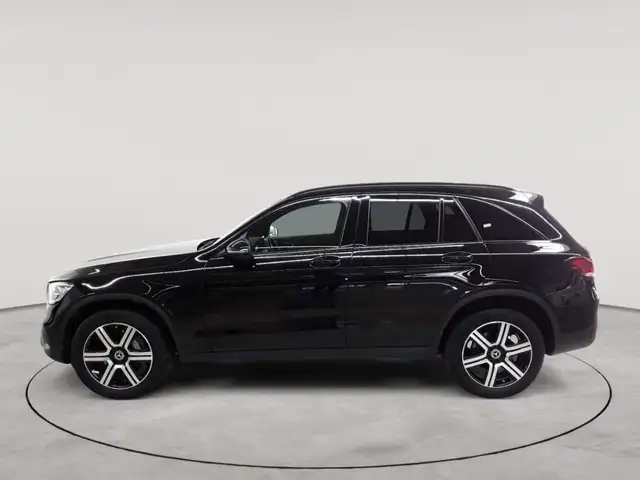 Mercedes-Benz GLC view 6