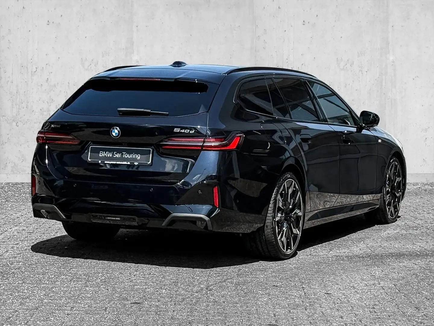 BMW 540 d xDrive Touring * M-Sportpaket * Bowers & Wilkins Zwart - 2