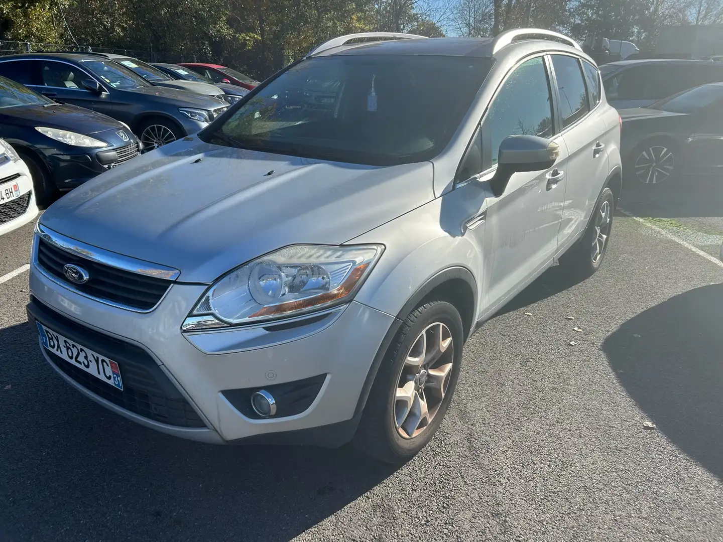 Ford Kuga 2.0 TDCi 140 DPF 4x2 Titanium - 1