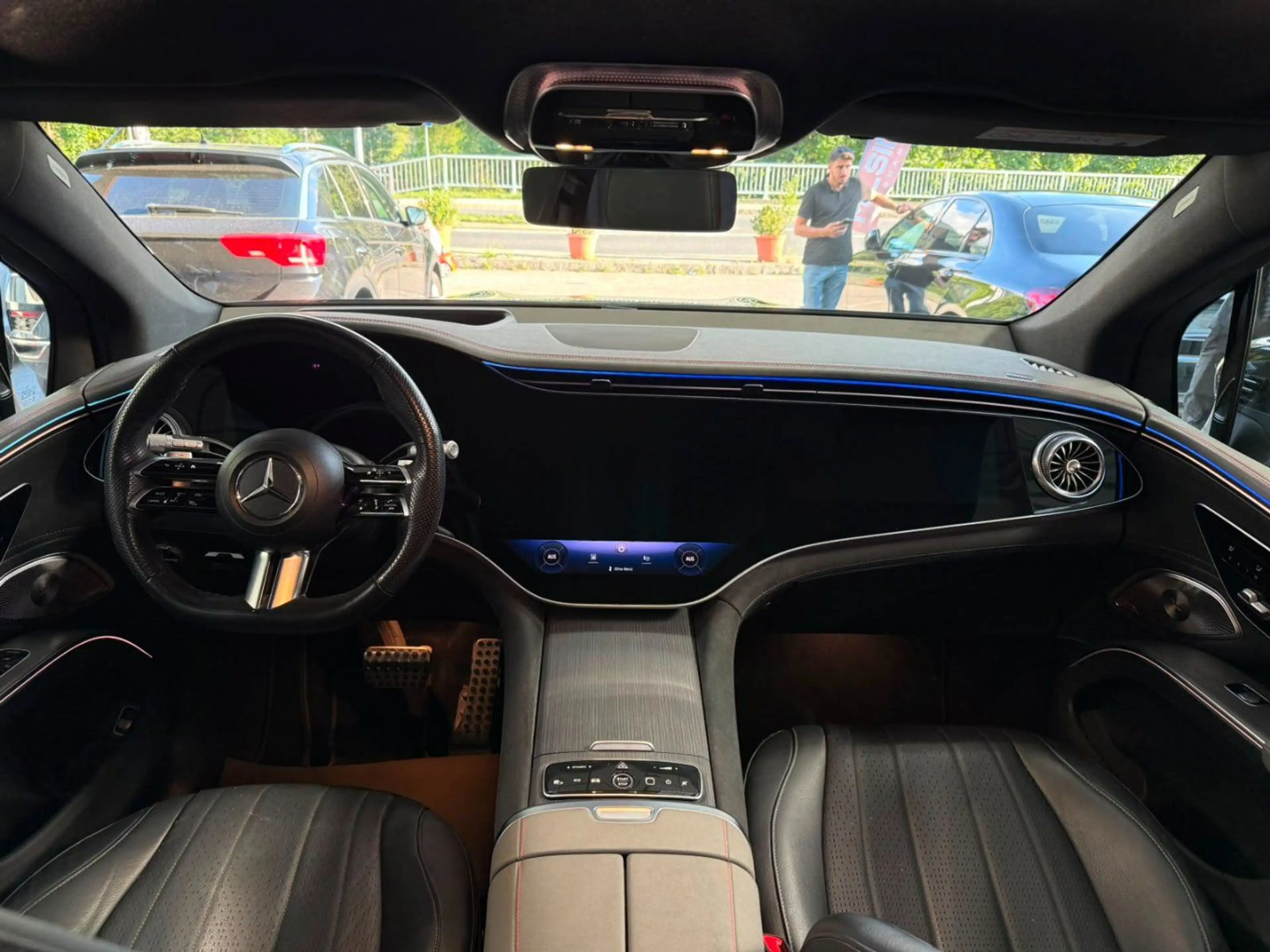 Mercedes-Benz EQS SUV EQS-Klasse EQS 450 AMG Line 4Matic — photo 9