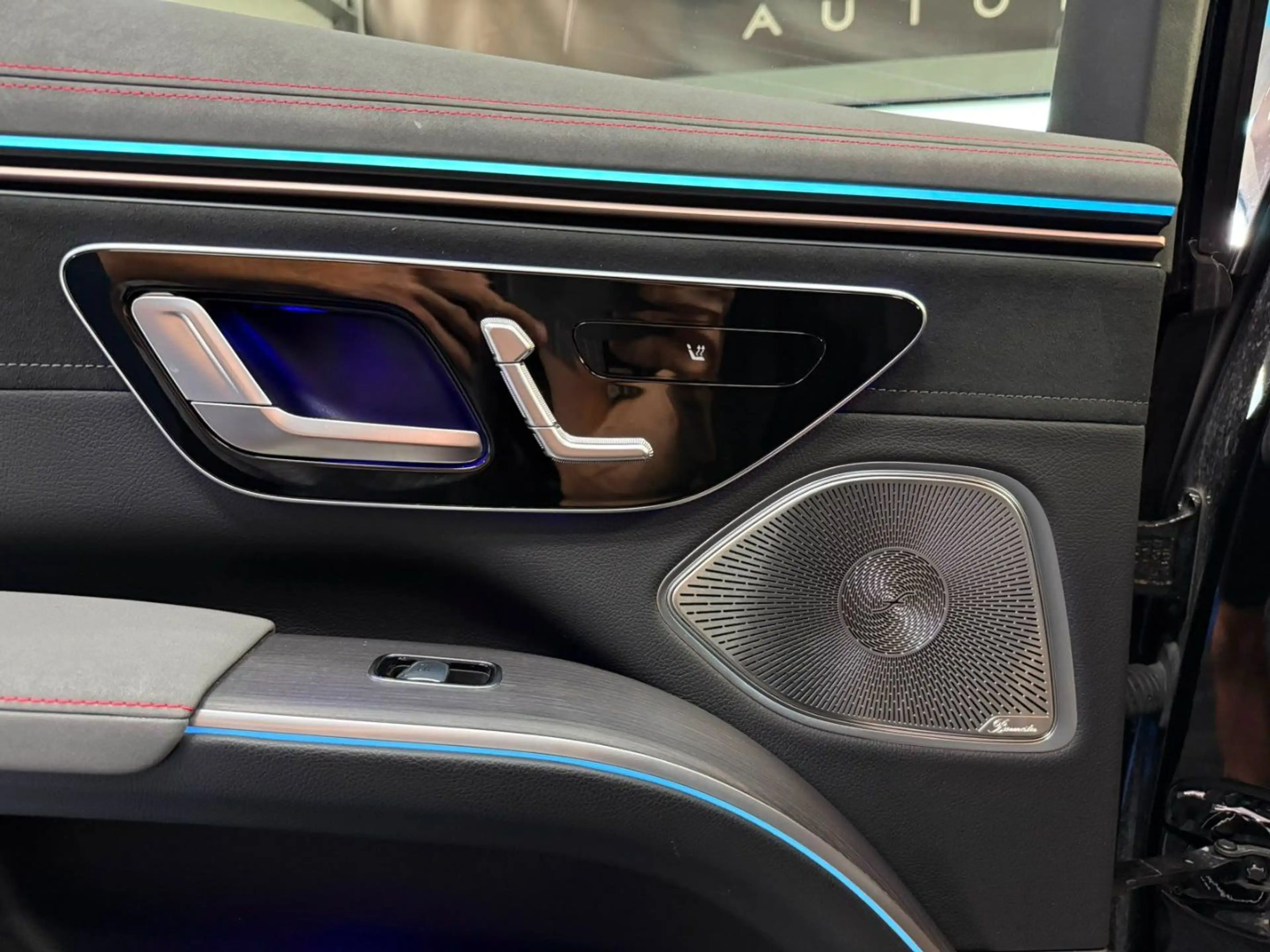 Mercedes-Benz EQS SUV EQS-Klasse EQS 450 AMG Line 4Matic — photo 36
