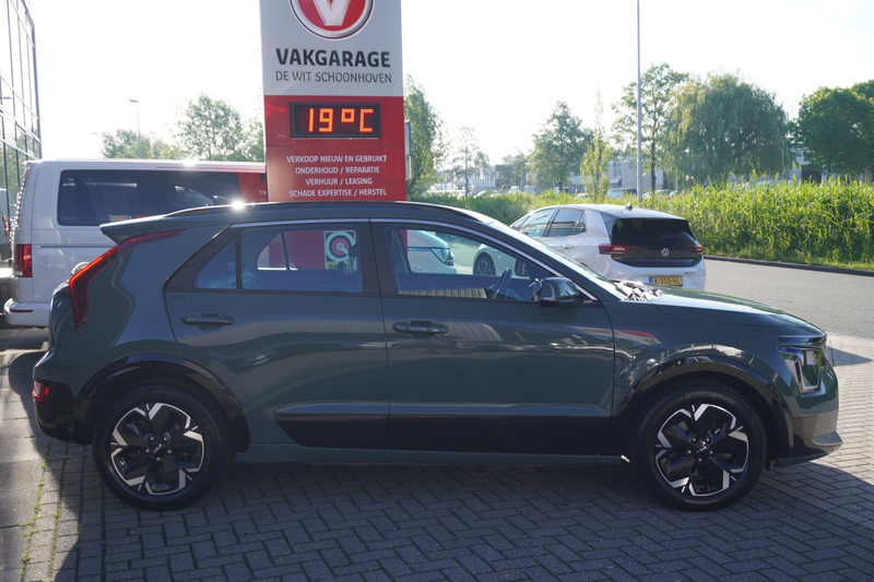 Kia e-Niro EV DynamicLine 64.8 kWh / ACC / Carplay / Camera — photo 3