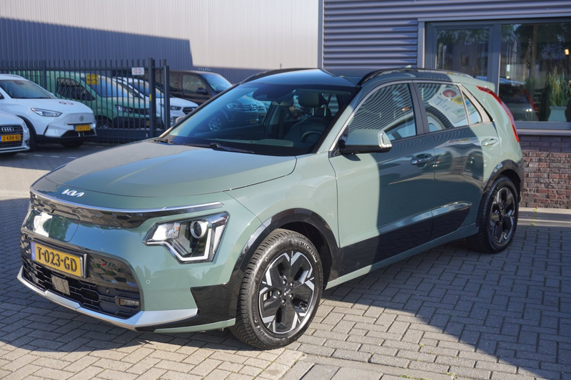Kia e-Niro EV DynamicLine 64.8 kWh / ACC / Carplay / Camera — photo 8