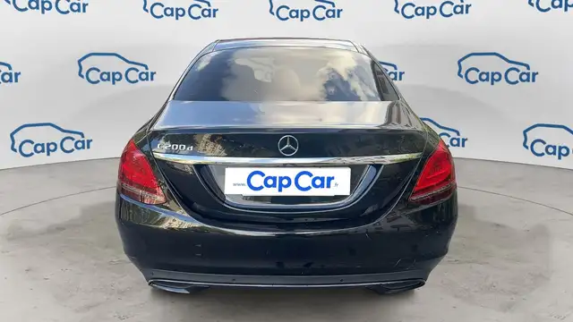 Mercedes-Benz C-Class view 3